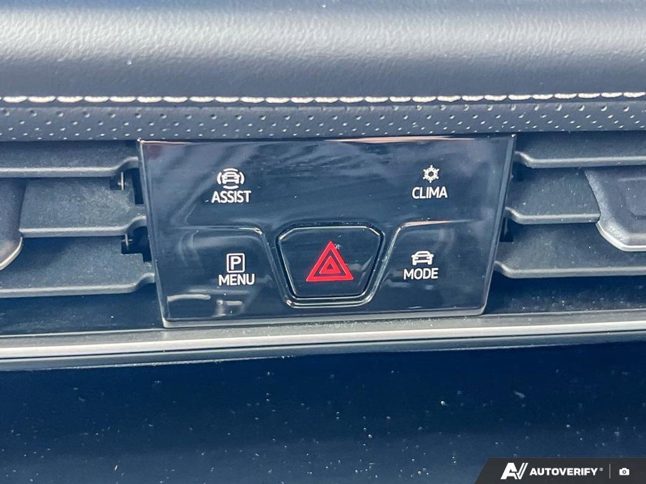 2024 Volkswagen Atlas Highline   ONE OWNER   LEATHER Photo