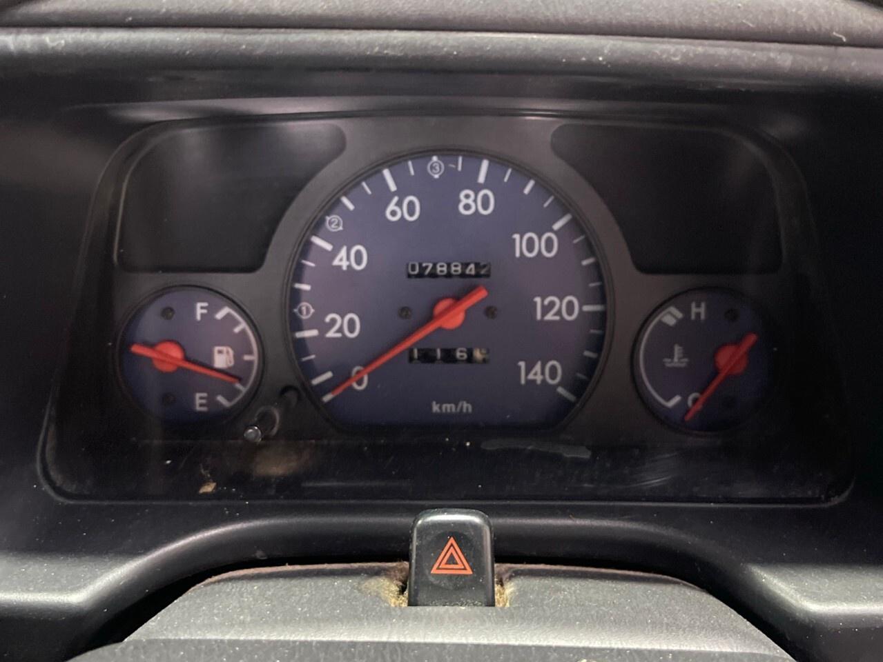 2005 Subaru Sambar RHD/low KMS/4x4/Leather seats/5spd manual Photo