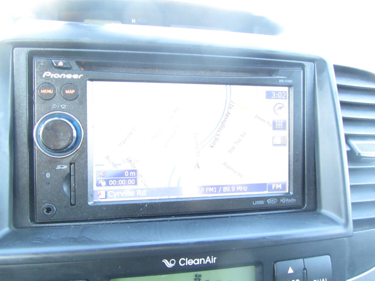 2011 Kia Sedona 4dr LWB EX Photo