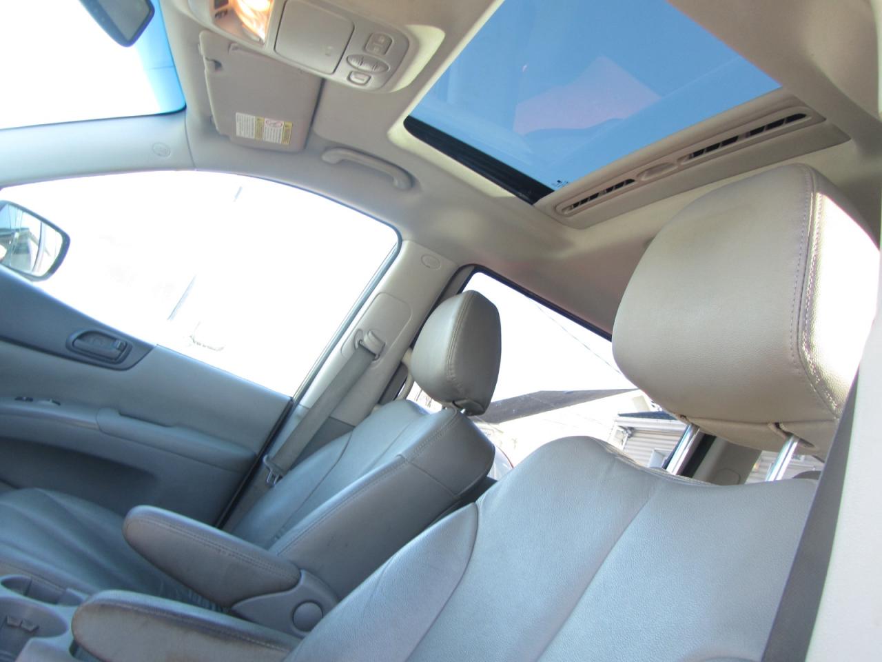 2011 Kia Sedona 4dr LWB EX Photo