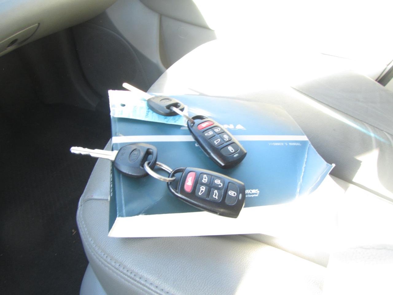 2011 Kia Sedona 4dr LWB EX Photo