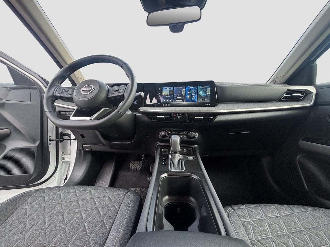 2026 Nissan Kicks SV PREMIUM AWD Photo