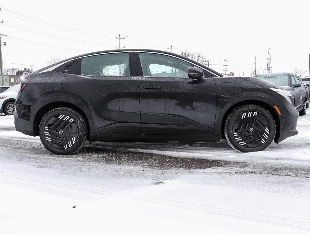 2026 Nissan Leaf S PLUS Photo2