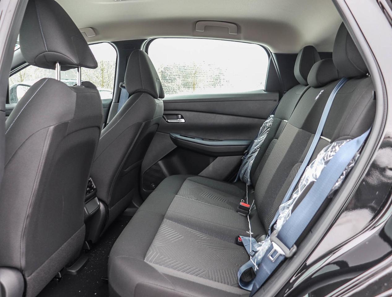 2026 Nissan Leaf S PLUS Photo