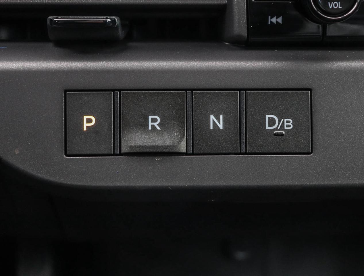 2026 Nissan Leaf S PLUS Photo