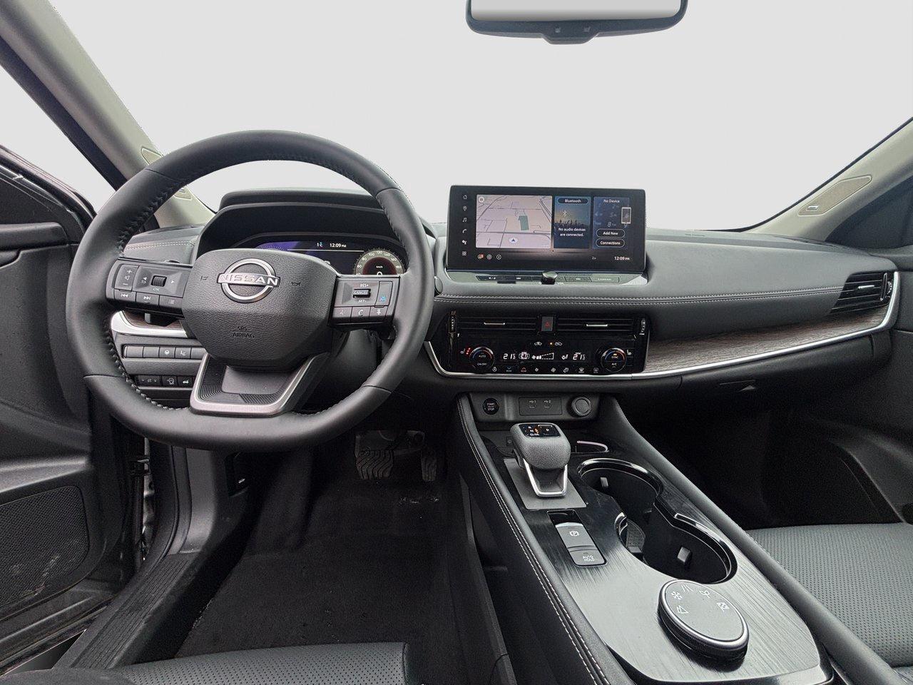 2026 Nissan Rogue Platinum Photo
