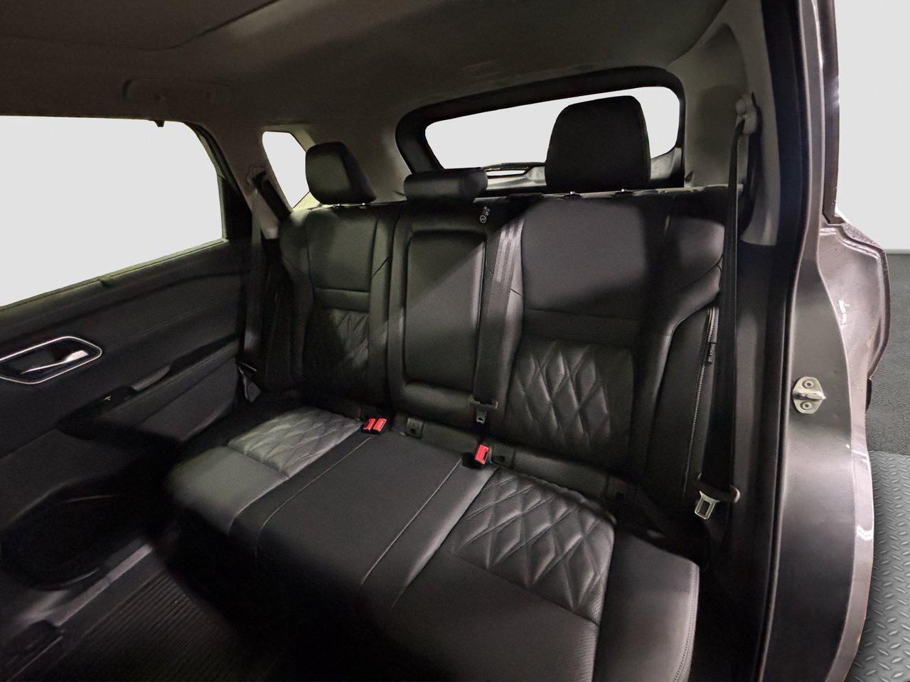 2026 Nissan Rogue Platinum Photo