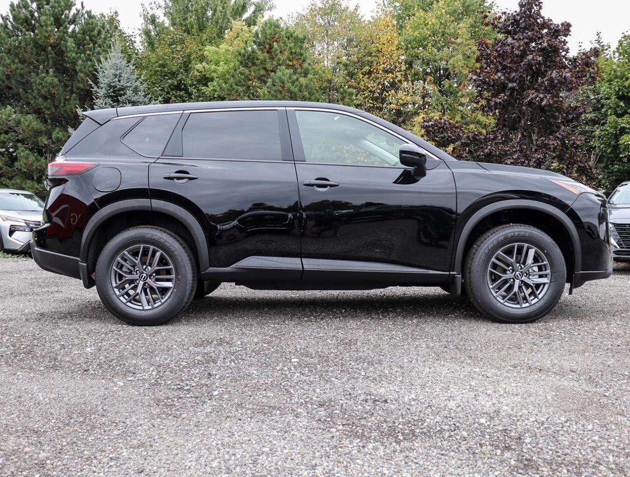 2026 Nissan Rogue S Photo