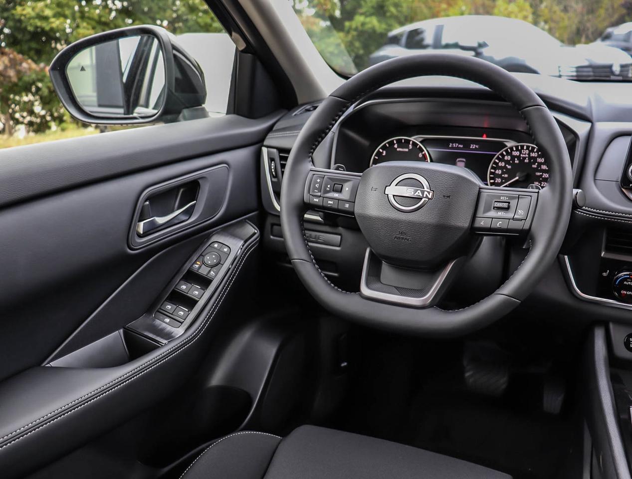 2026 Nissan Rogue S Photo