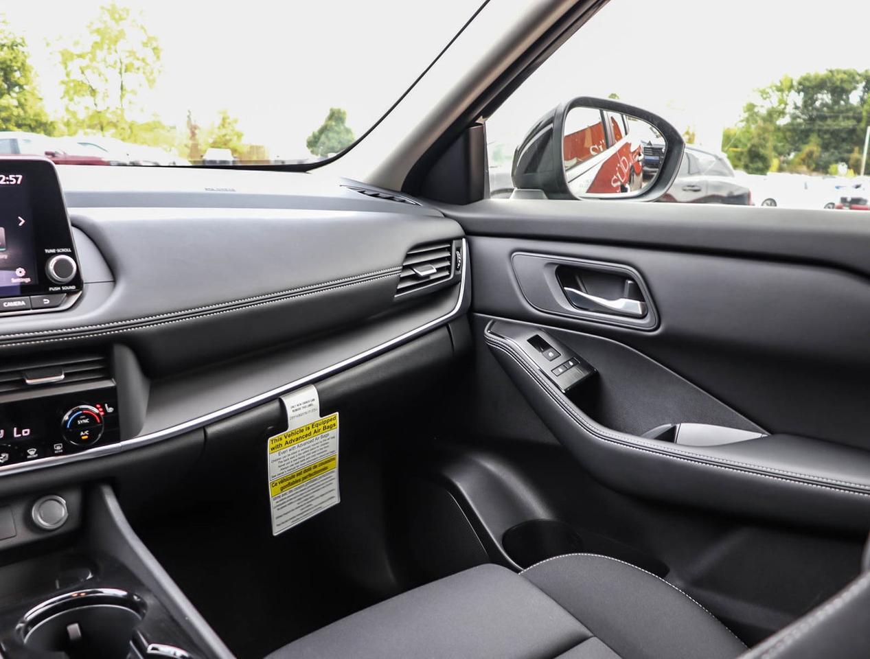 2026 Nissan Rogue S Photo