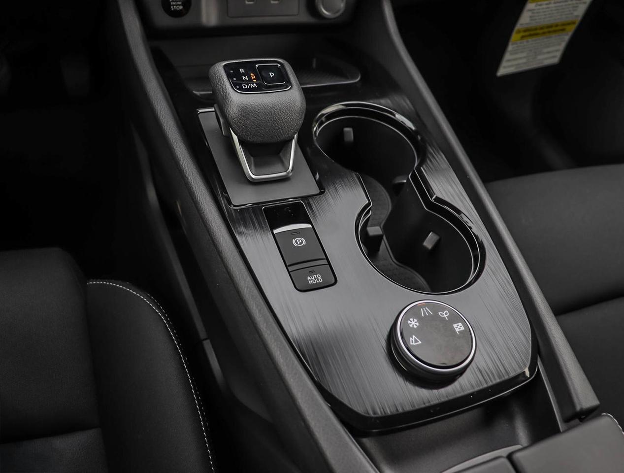 2026 Nissan Rogue S Photo