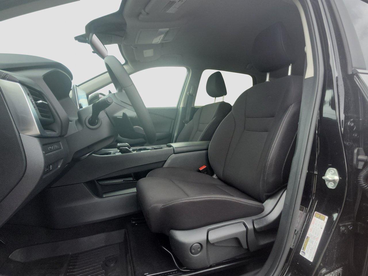 2026 Nissan Rogue S Photo