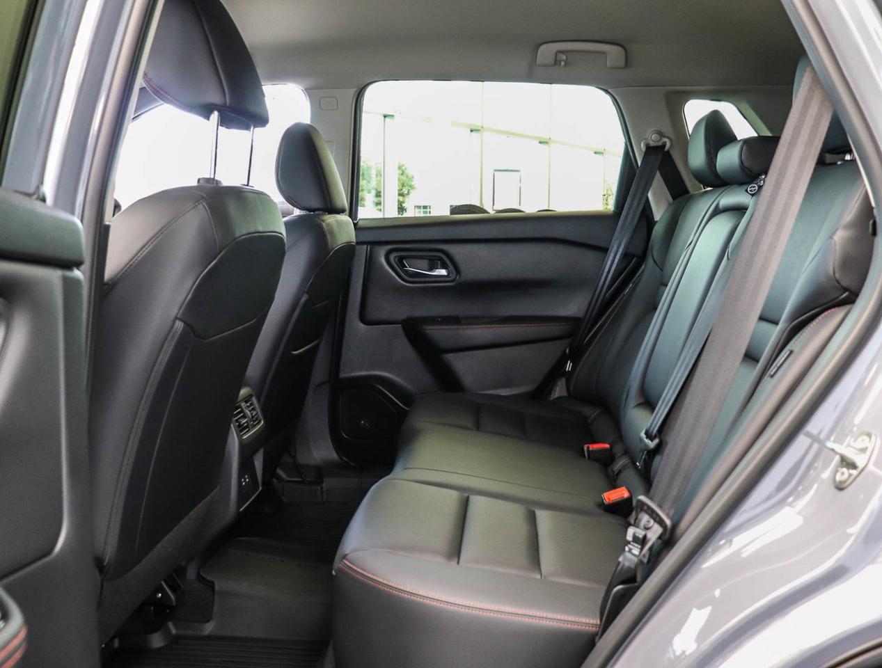 2026 Nissan Rogue ROCK CREEK Photo