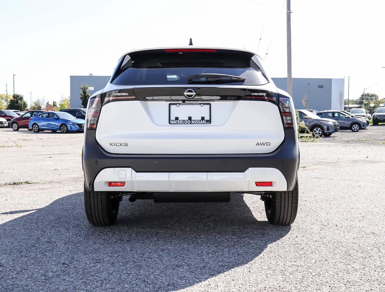 2026 Nissan Kicks SV PREMIUM AWD Photo