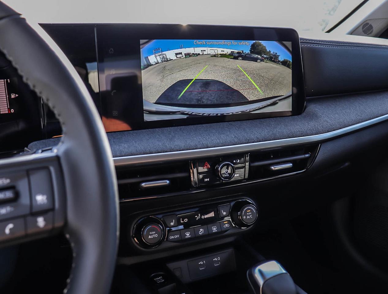 2026 Nissan Kicks SV PREMIUM AWD Photo