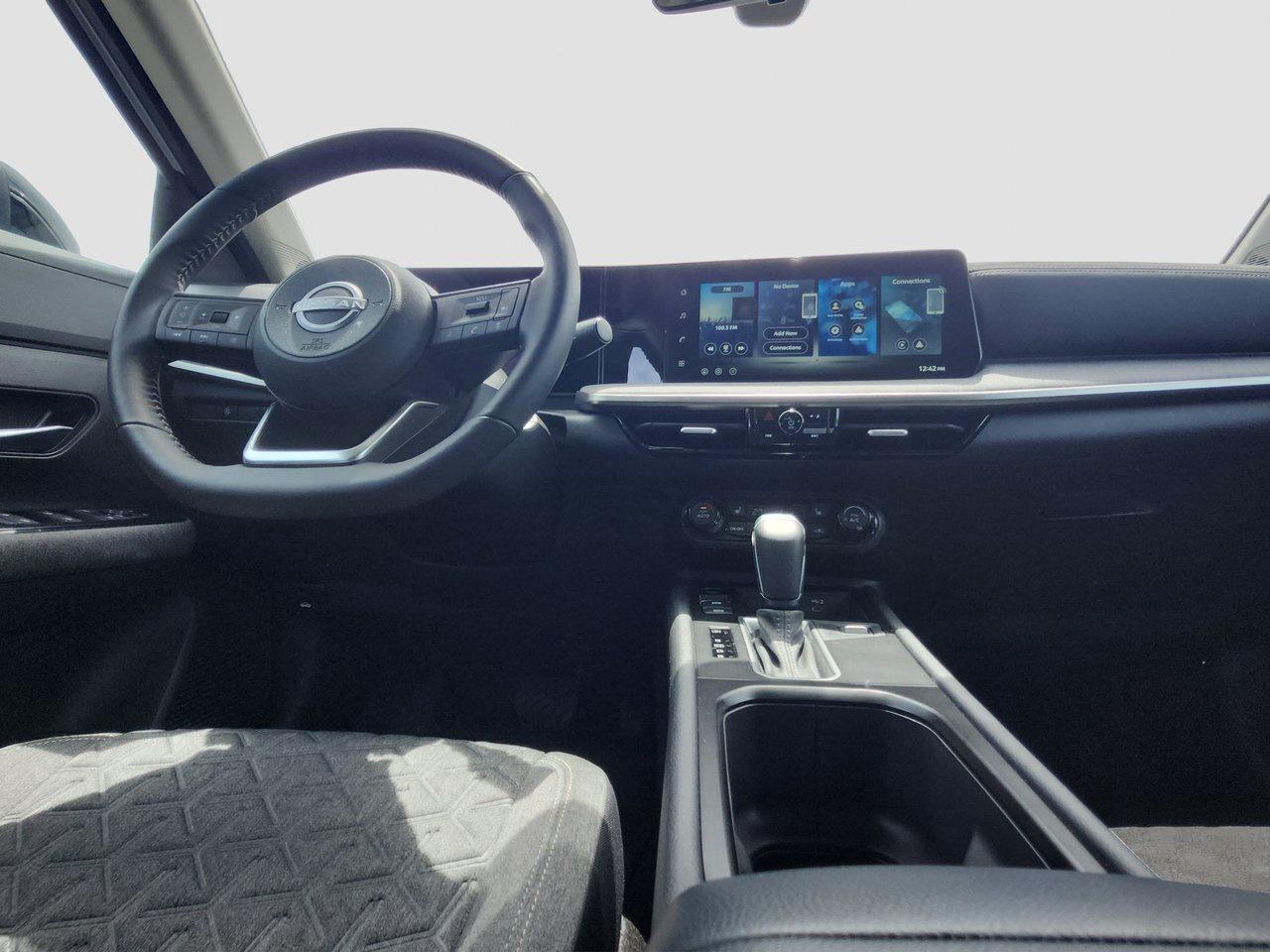 2026 Nissan Kicks SV PREMIUM AWD Photo