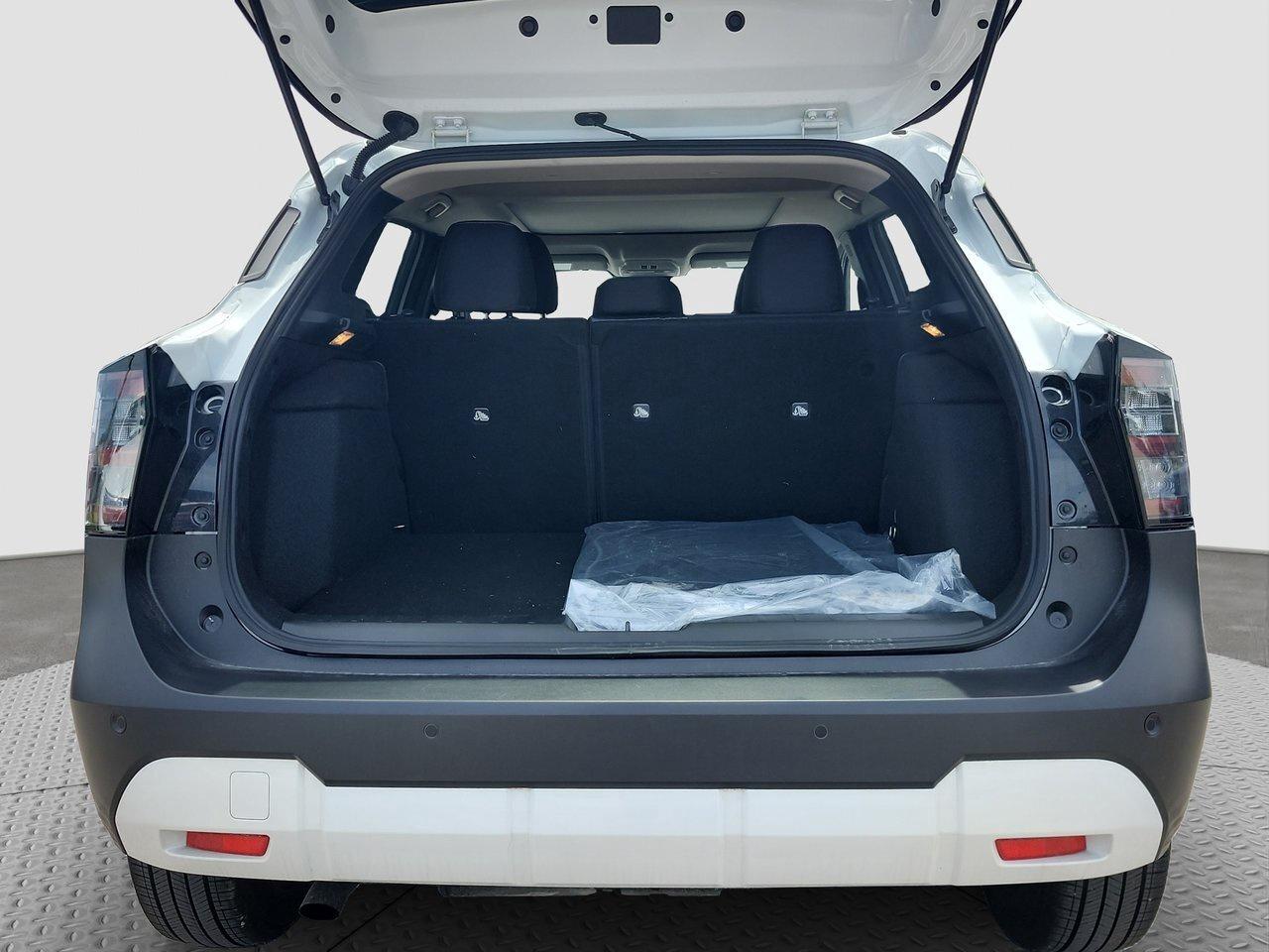 2026 Nissan Kicks SV PREMIUM AWD Photo