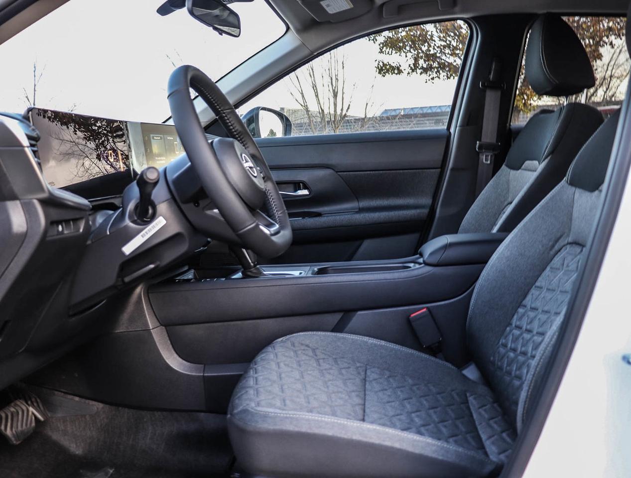 2026 Nissan Kicks SV AWD Photo