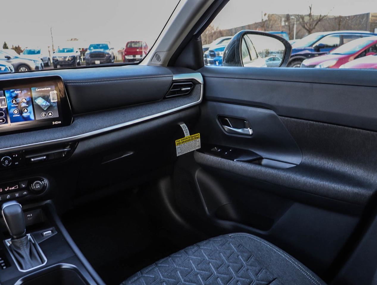 2026 Nissan Kicks SV AWD Photo