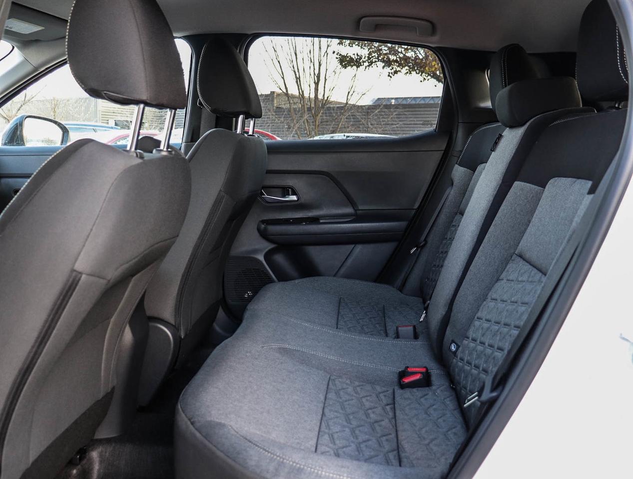 2026 Nissan Kicks SV AWD Photo