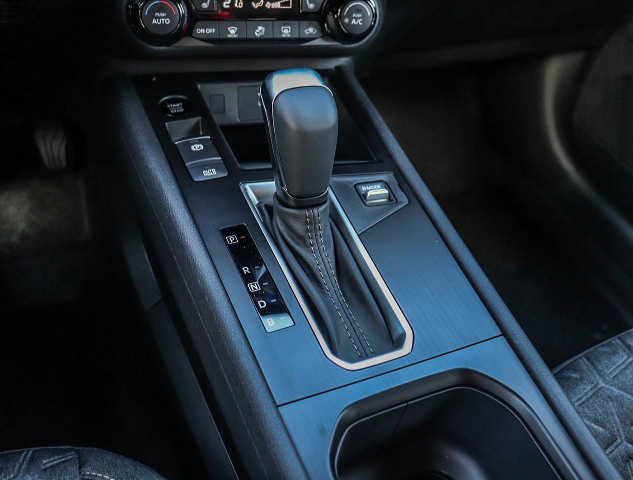 2026 Nissan Kicks SV AWD Photo