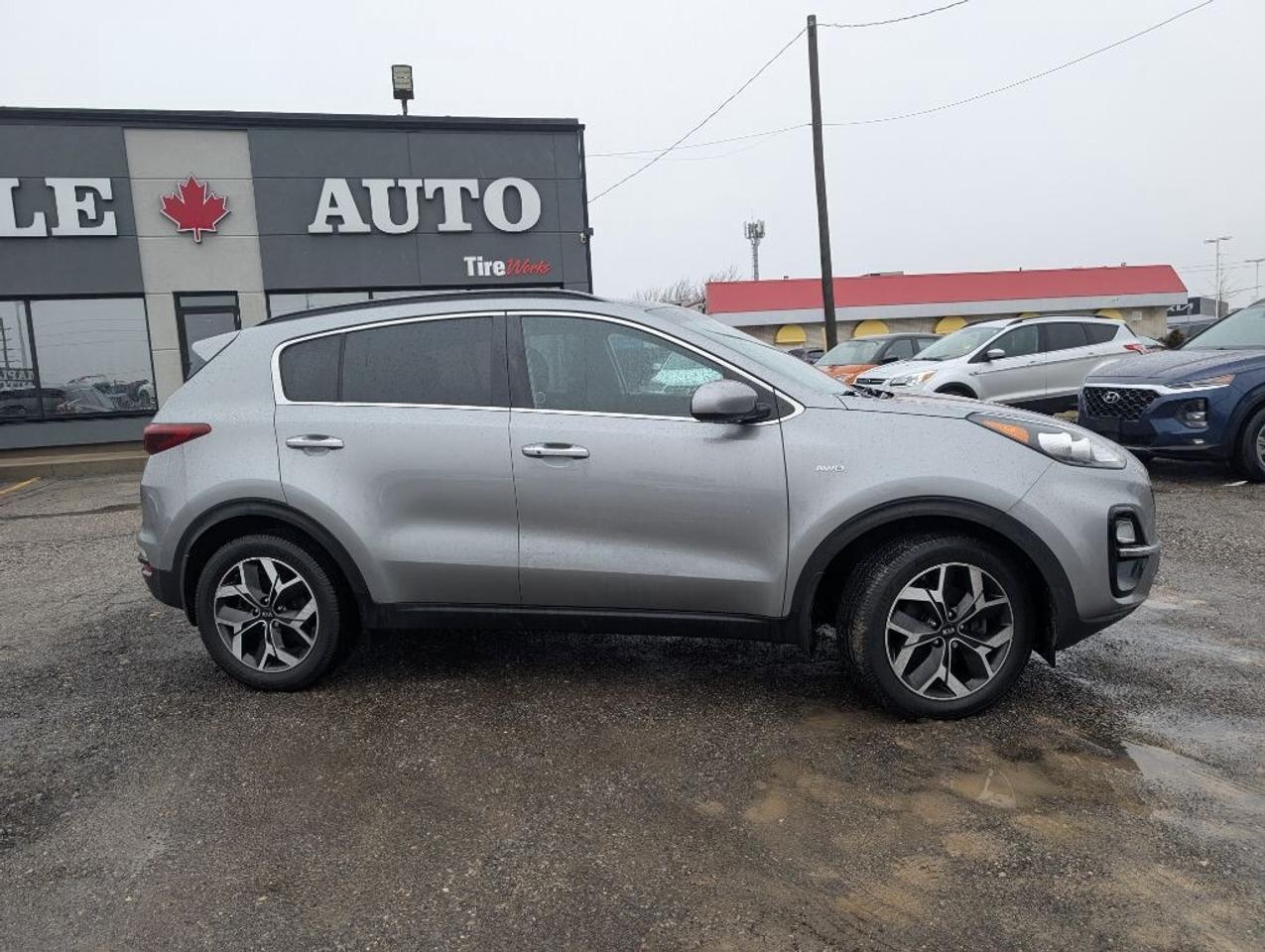 2020 Kia Sportage EX AWD  SUNROOF   CAMERA   HTD SEATS Photo