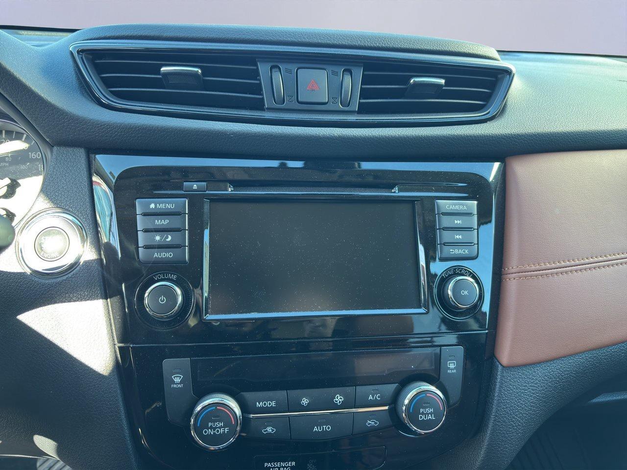 2018 Nissan Rogue SL Photo