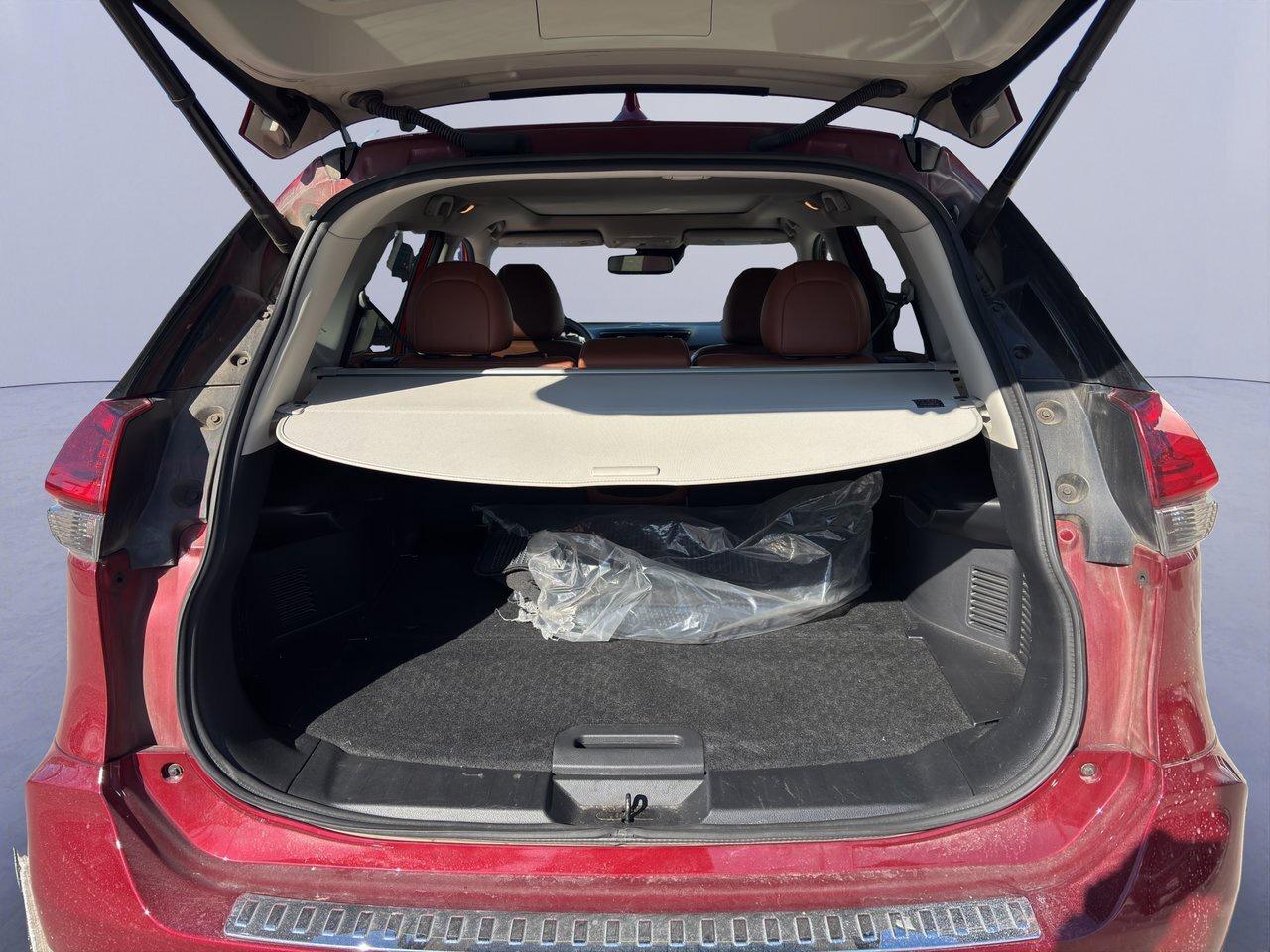 2018 Nissan Rogue SL Photo