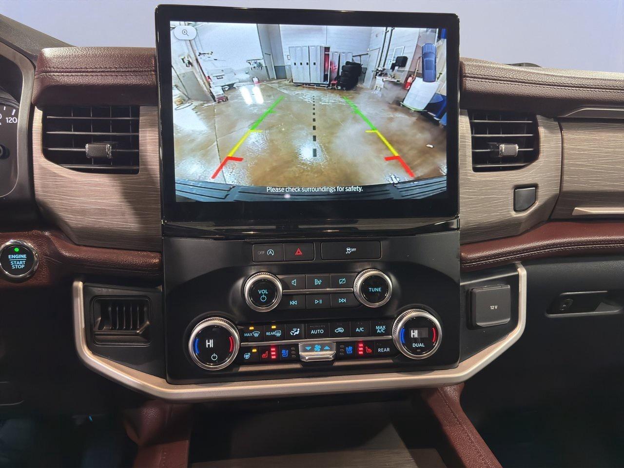 2024 Ford Expedition Limited MAX Photo