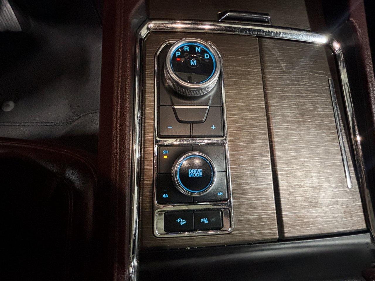 2024 Ford Expedition Limited MAX Photo