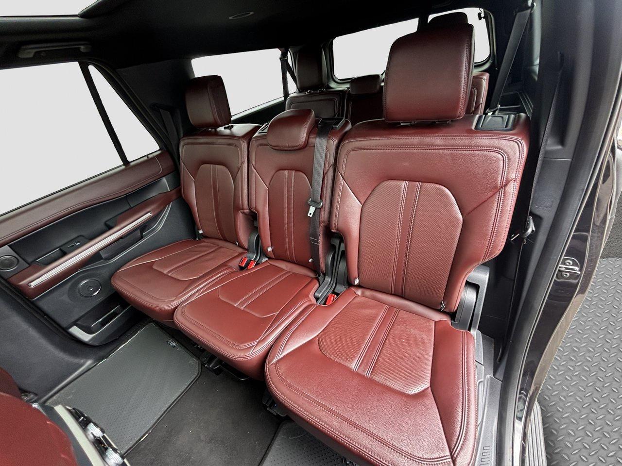 2024 Ford Expedition Limited Max RED LEATHER-SUNROOF Photo