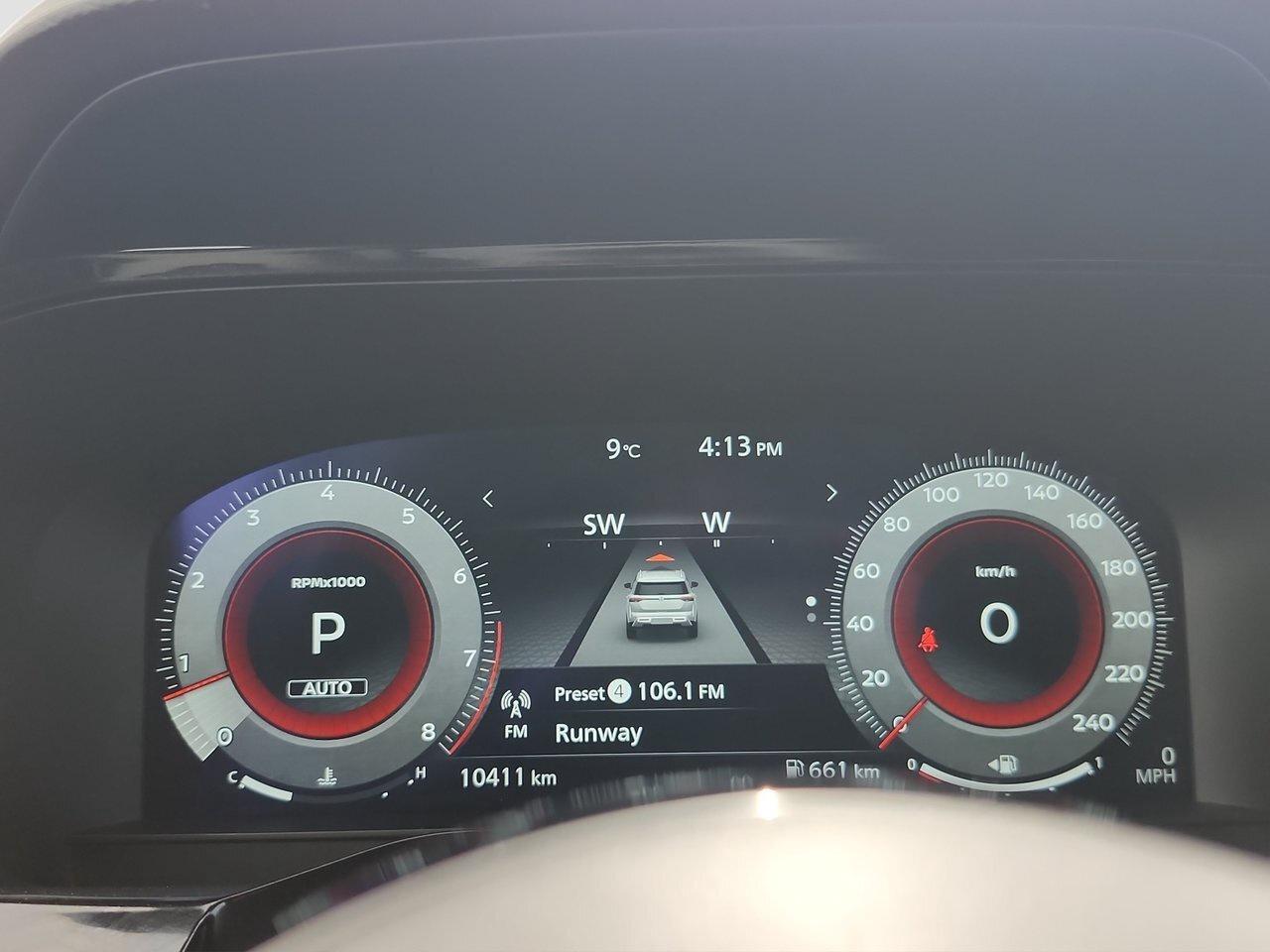 2025 Nissan Pathfinder Platinum Photo
