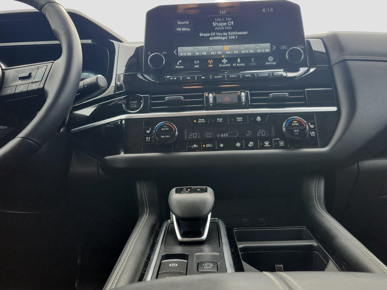 2025 Nissan Pathfinder Platinum Photo