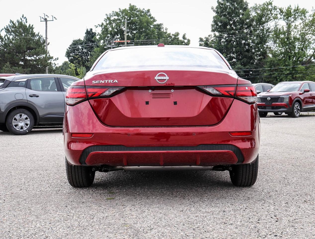 2025 Nissan Sentra SV MOONROOF Photo