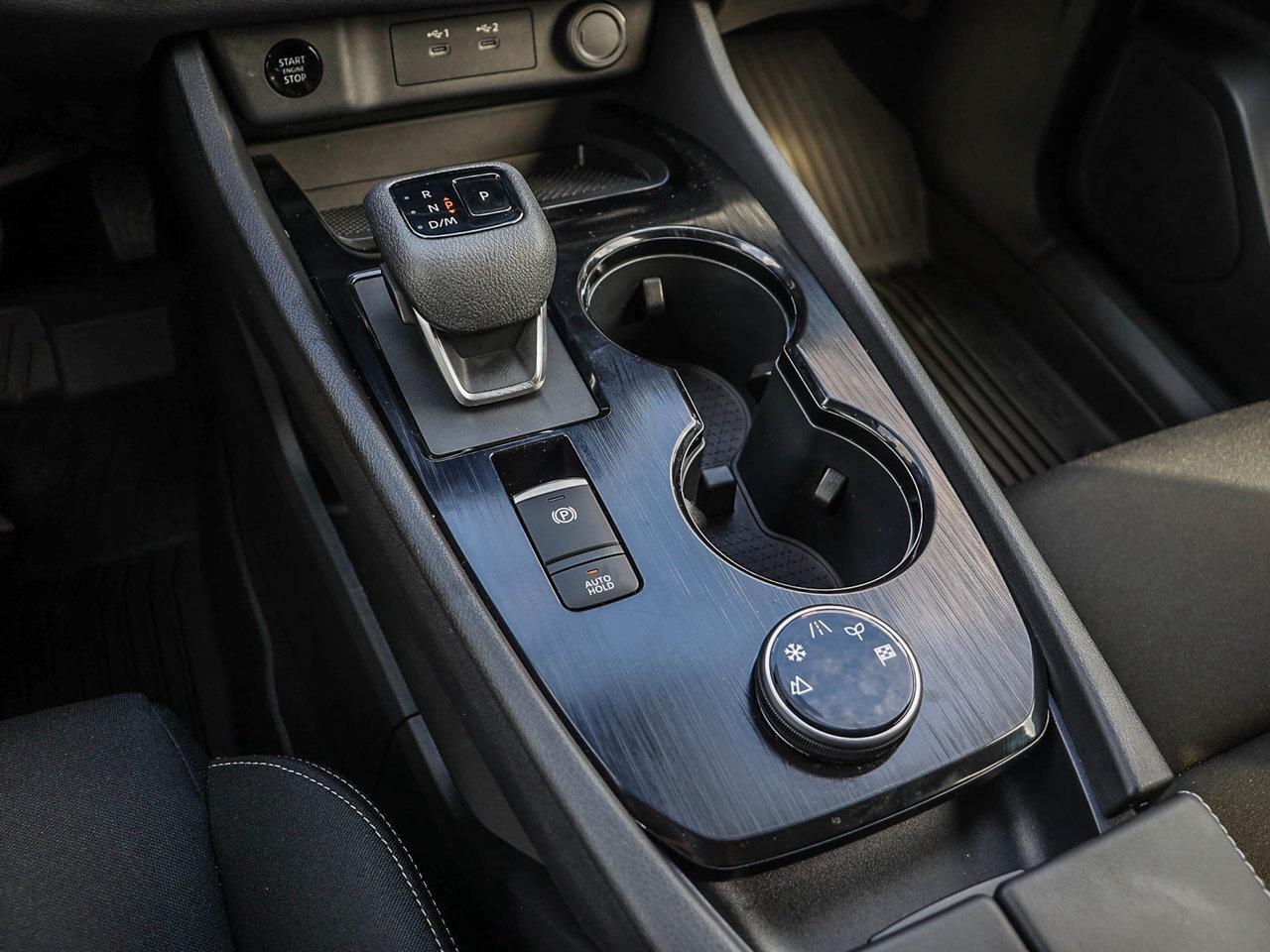 2026 Nissan Rogue S Photo