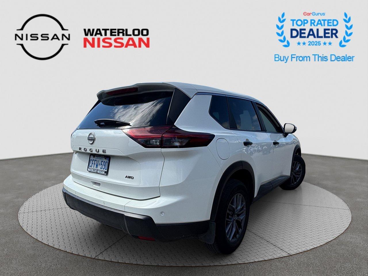 2026 Nissan Rogue S Photo4