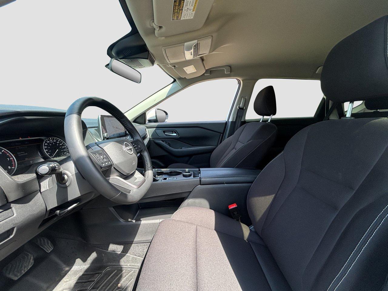 2026 Nissan Rogue S Photo