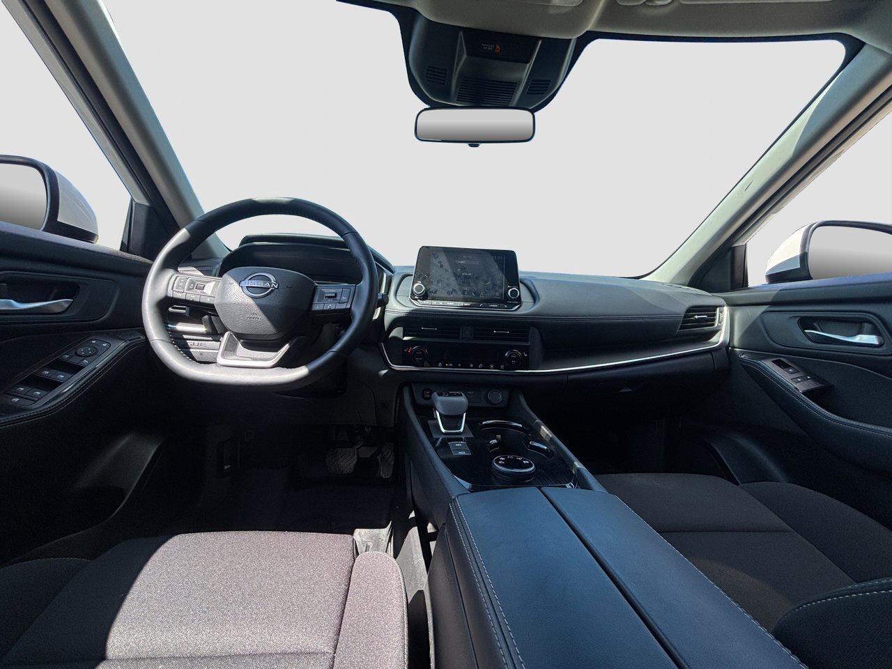 2026 Nissan Rogue S Photo