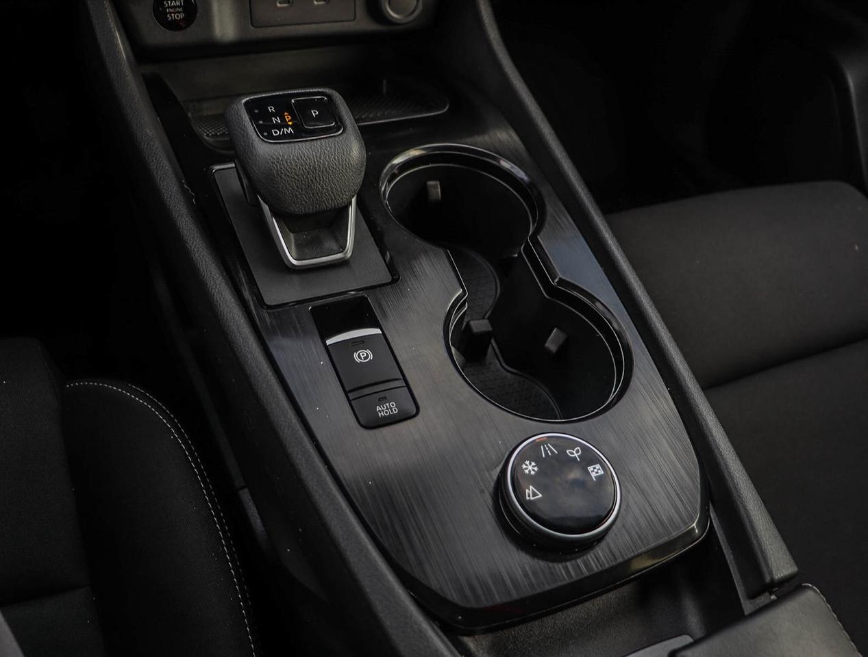 2026 Nissan Rogue S Photo