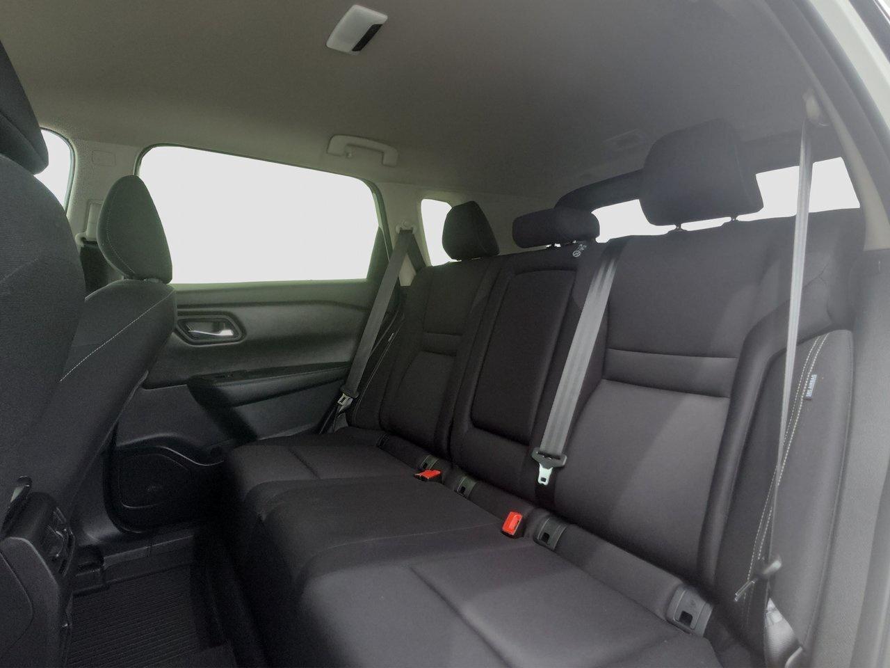 2026 Nissan Rogue S Photo