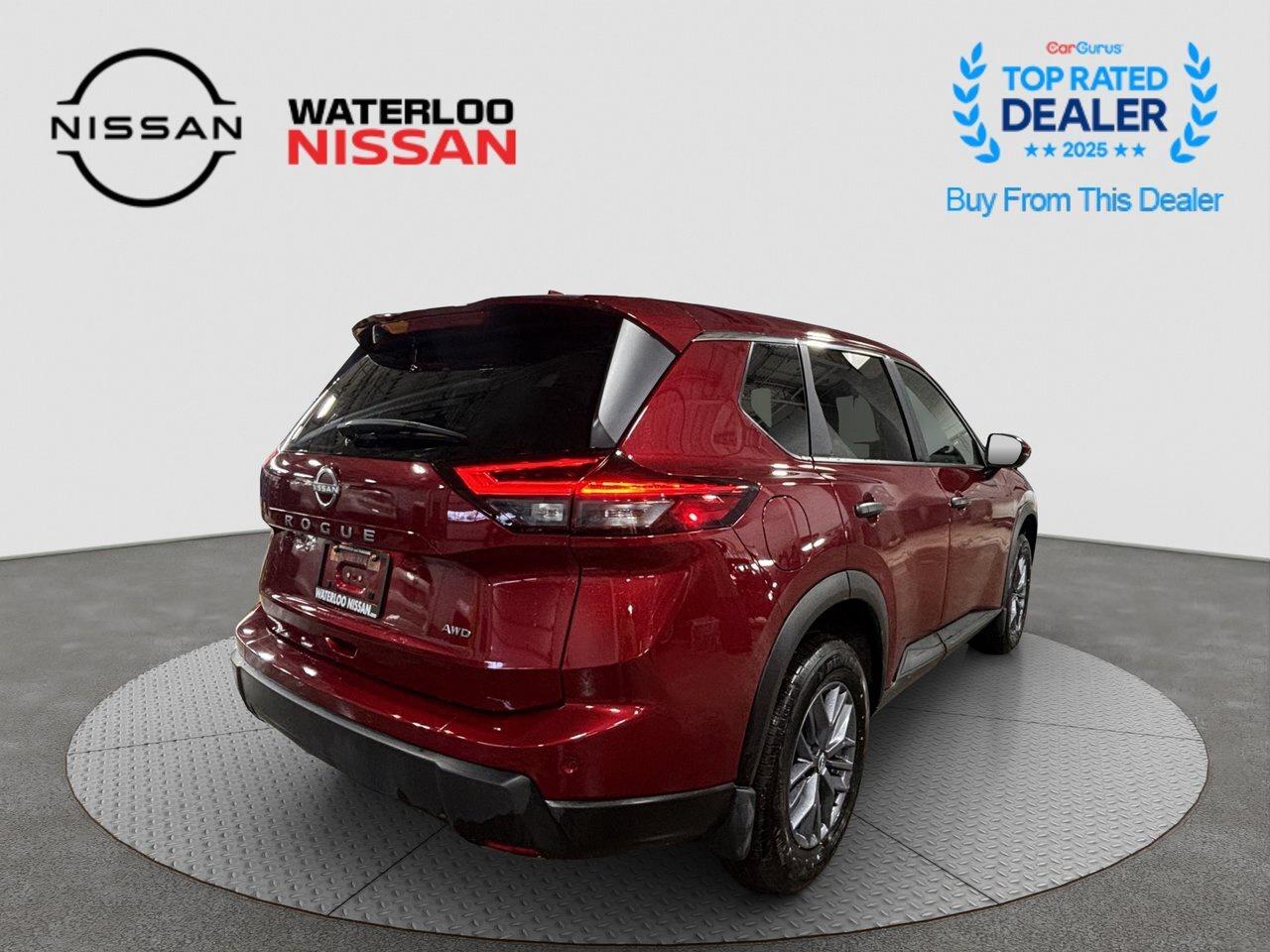 2026 Nissan Rogue S Photo4
