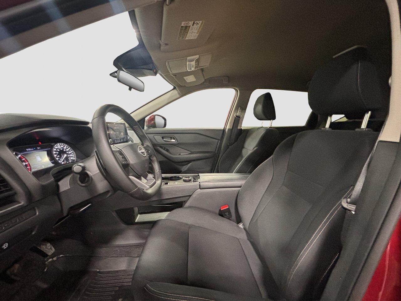 2026 Nissan Rogue S Photo