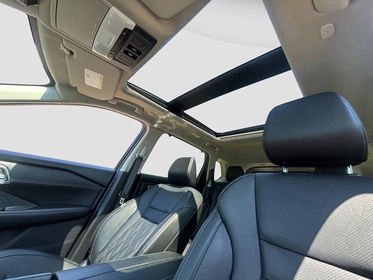 2026 Nissan Rogue Platinum Photo