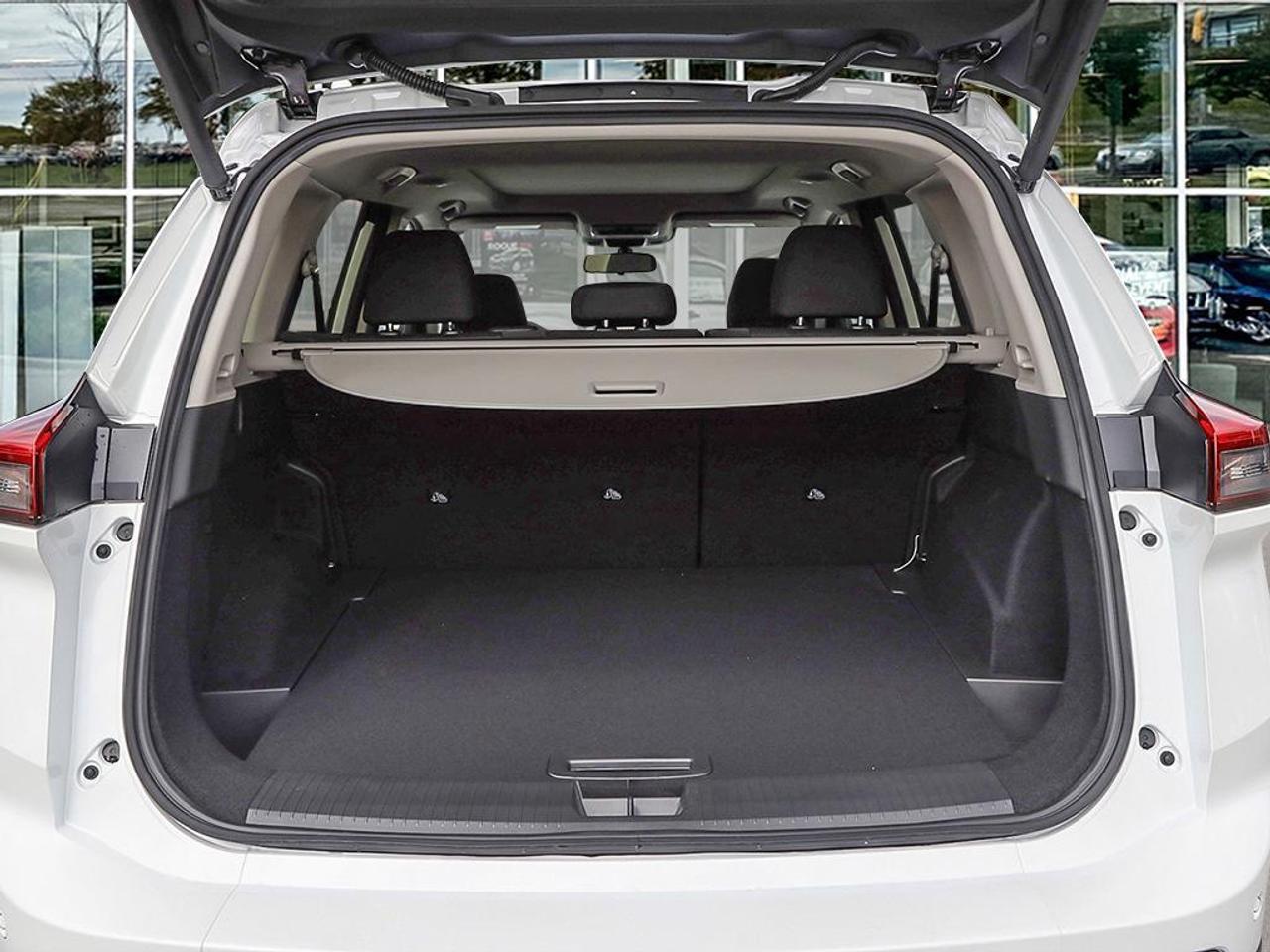 2026 Nissan Rogue SV PREMIUM Photo