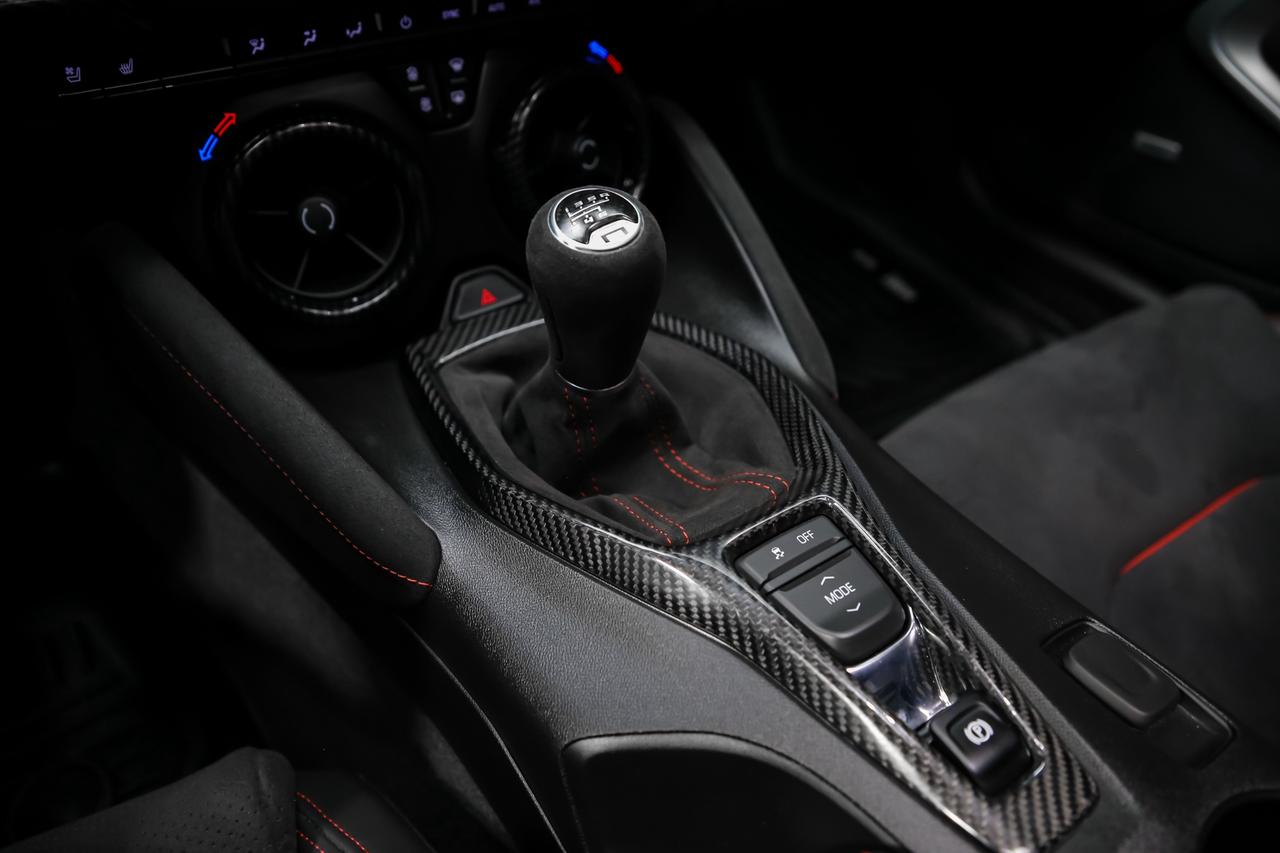 2023 Chevrolet Camaro ZL1 COUPE MANUAL 650HP NOACCDNT MAGNETICRIDE LSD Photo