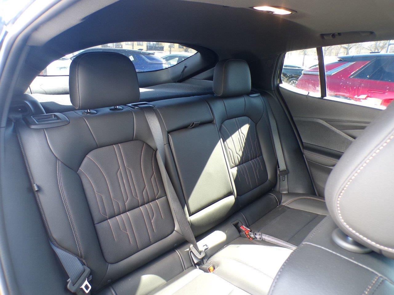 2025 Buick Envista Avenir 4dr Front-Wheel Drive Photo