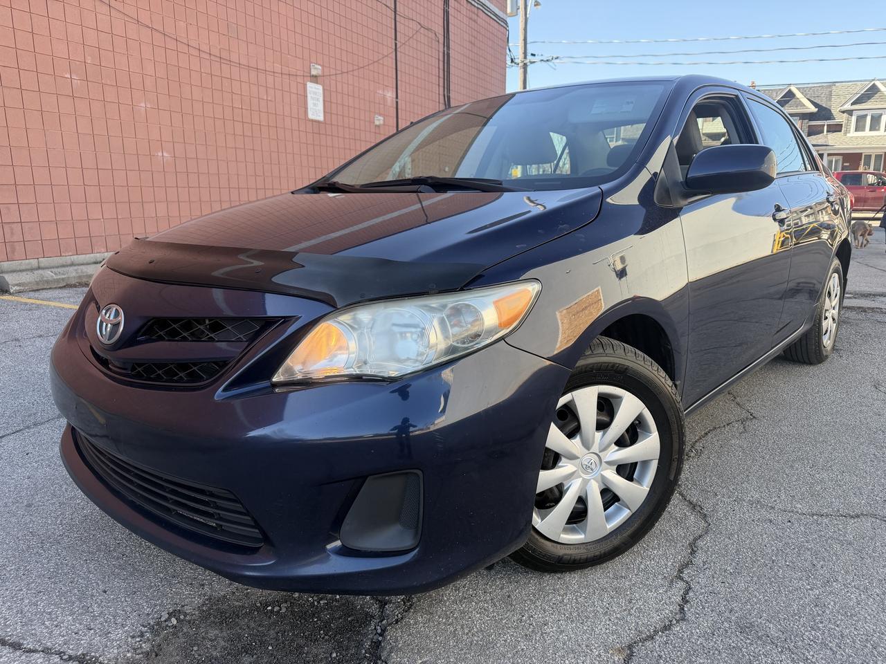 2011 Toyota Corolla 4dr Auto CE !! ONE OWNER ! NO ACCIDENTS 122753 KMS Photo0