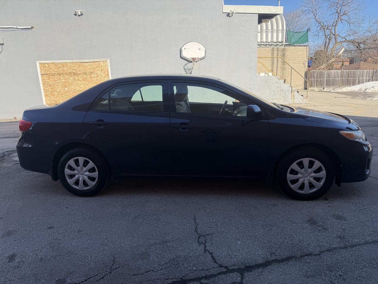 2011 Toyota Corolla 4dr Auto CE !! ONE OWNER ! NO ACCIDENTS 122753 KMS Photo