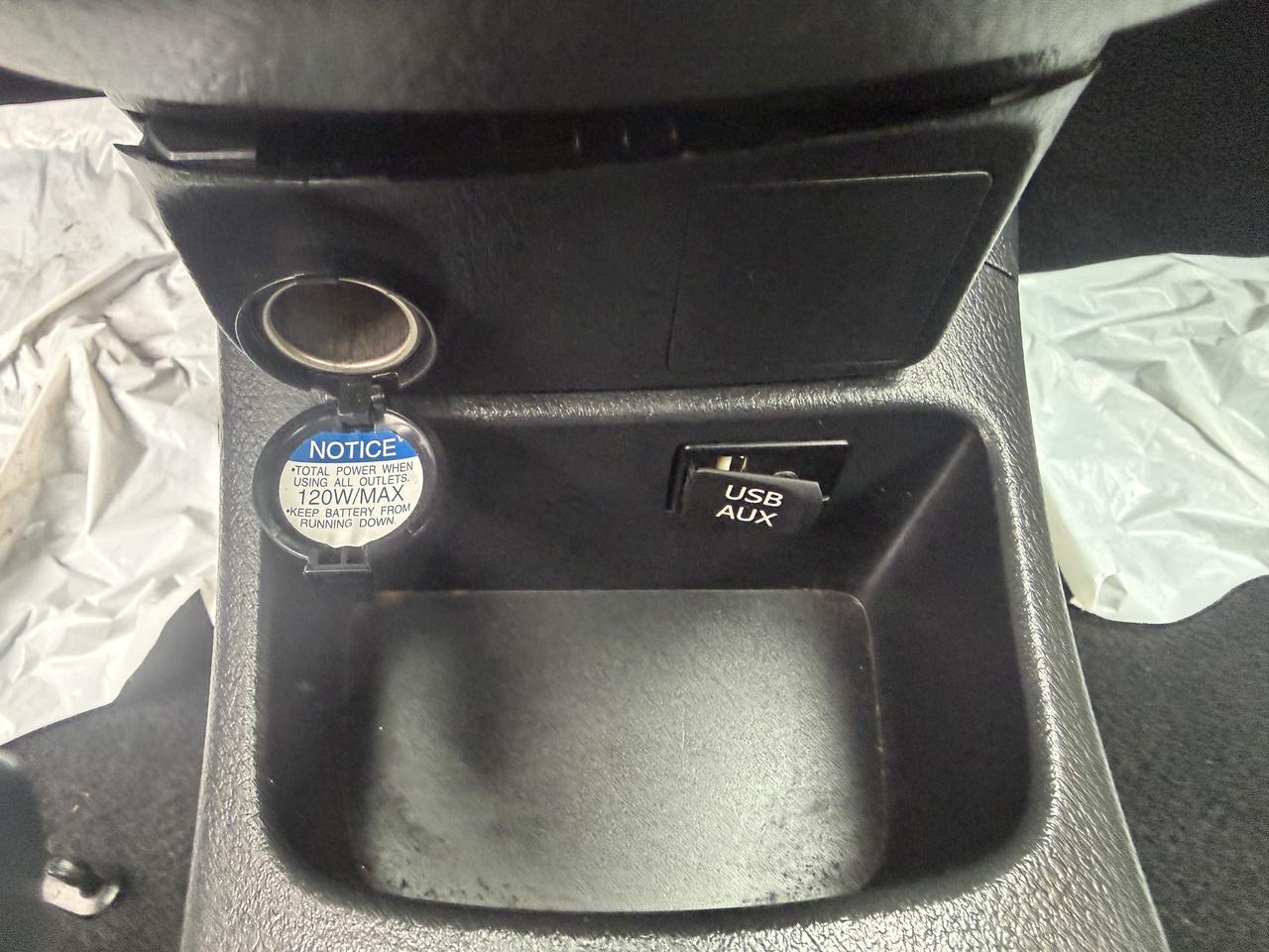 2013 Toyota Matrix Wgn Auto FWD !!! 67586 !!! CAR FAX CLEAN !!! MINT Photo