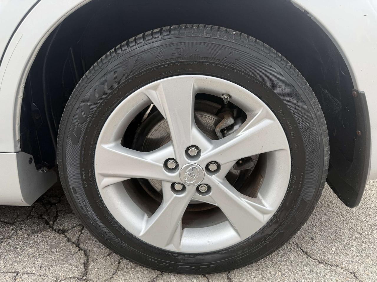2013 Toyota Matrix !! JUST SOLD SOLD SOLD !! 67586 !!! CAR FAX CLEAN Photo